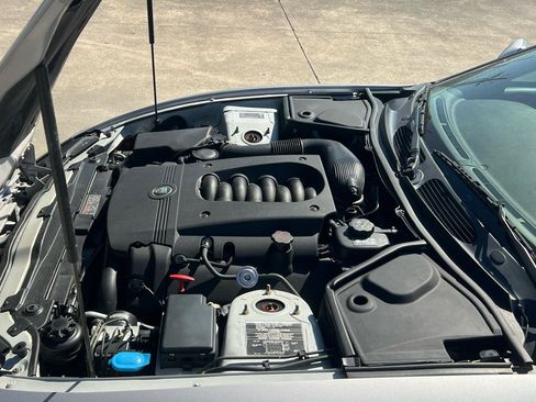 Used 2006 Jaguar XK8 Coupe RWD image 30
