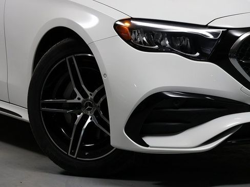 Certified 2026 Mercedes-Benz E 350 4MATIC Sedan image 3