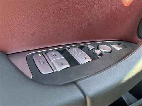 Used 2024 BMW X3 sDrive30i w/ Convenience Package w/ZPA image 13