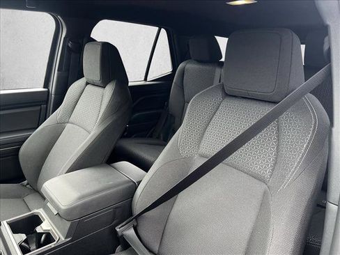 Certified 2025 Toyota 4Runner SR5 image 16