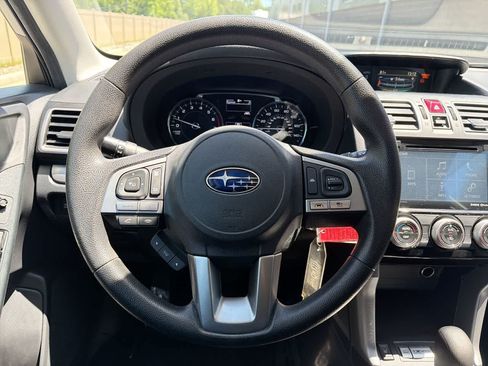 Used 2018 Subaru Forester 2.5i Premium AWD/4WD image 28
