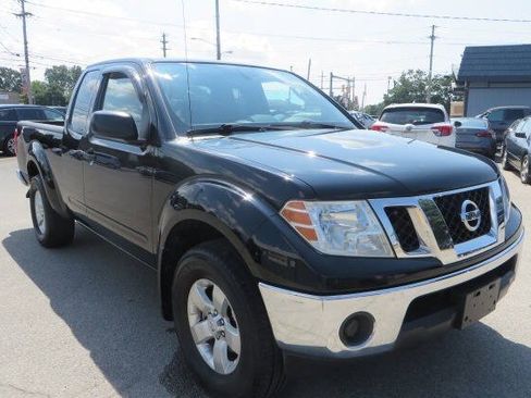Used 2010 Nissan Frontier SE w/ SE Value Truck Pkg AWD/4WD image 36