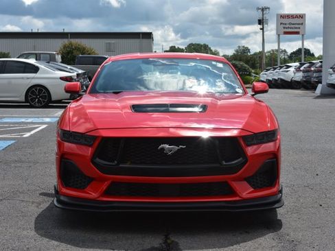 Used 2025 Ford Mustang GT Premium RWD image 2