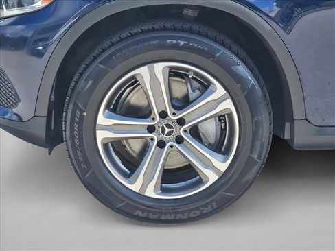 Used 2019 Mercedes-Benz GLC 300 image 23