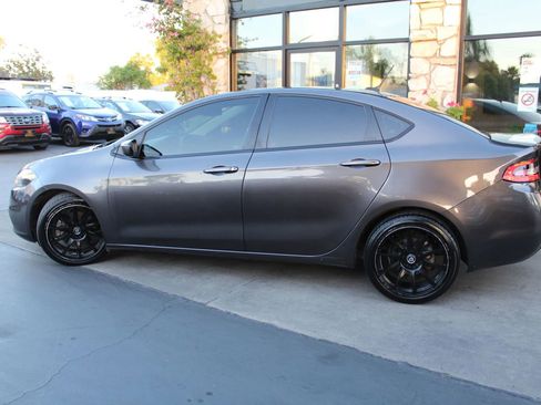 Used 2015 Dodge Dart SXT FWD image 2