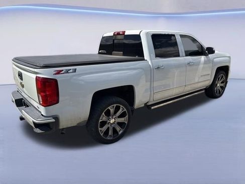Used 2018 Chevrolet Silverado 1500 LTZ Z71 w/ LTZ Plus Package image 6