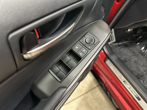 Certified 2022 Lexus IS 350 F Sport image 15