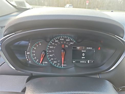 Certified 2021 Chevrolet Trax LT w/ Midnight Edition image 12