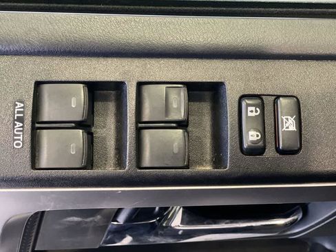 Used 2024 Toyota 4Runner SR5 AWD/4WD image 15