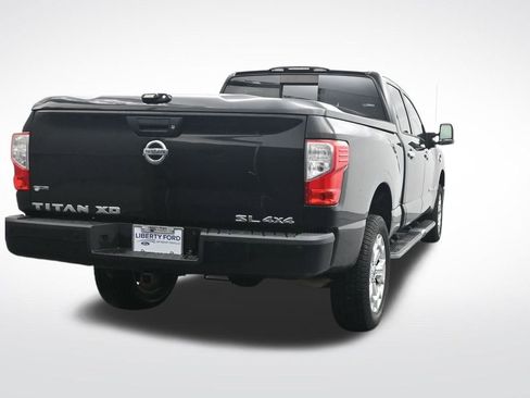 Used 2016 Nissan Titan SL image 7