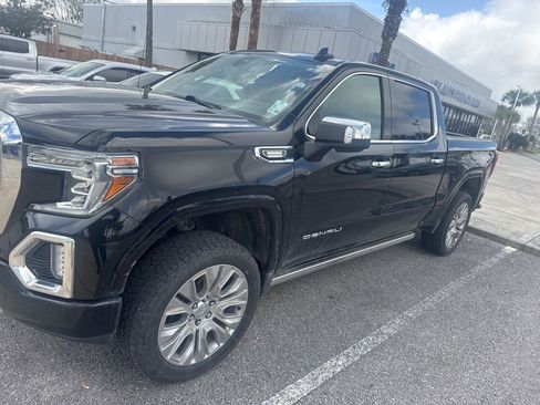 Used 2020 GMC Sierra 1500 Denali image 1