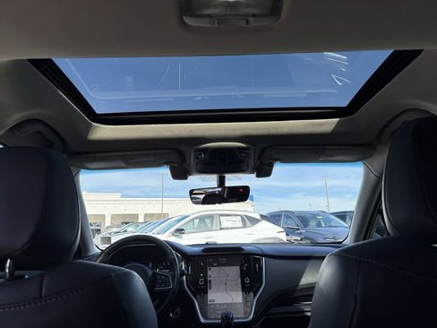 Used 2022 Subaru Outback Limited image 27