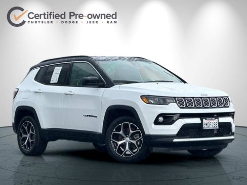 Used 2024 Jeep Compass Limited image 2