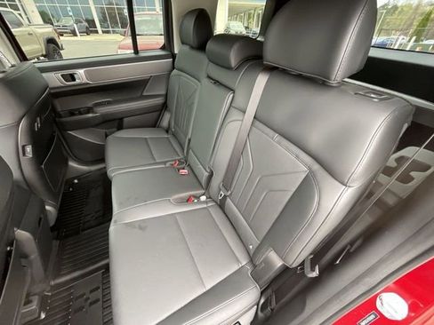 Used 2025 Hyundai Santa Fe XRT AWD/4WD image 16