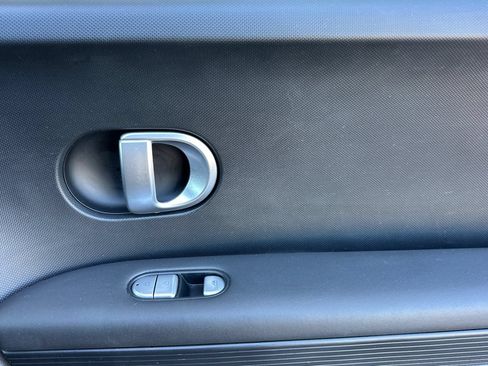 Used 2024 Hyundai Ioniq 5 SEL RWD image 18