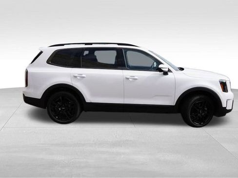 Used 2024 Kia Telluride SX X-Line image 3