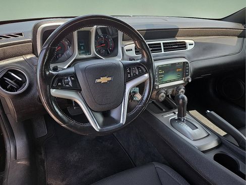 Used 2015 Chevrolet Camaro LT w/ RS Package RWD image 10
