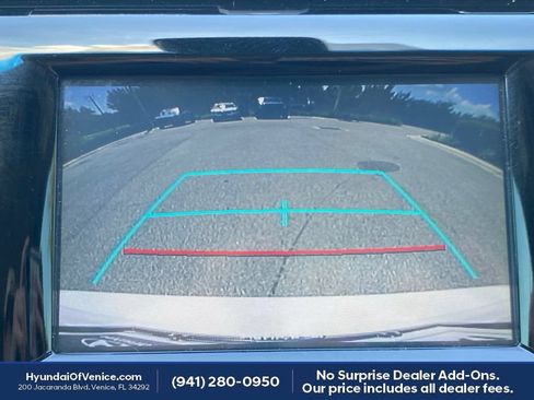 Used 2018 Toyota Camry LE FWD image 6
