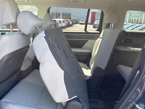 Used 2025 Hyundai Santa Fe SEL AWD/4WD image 12