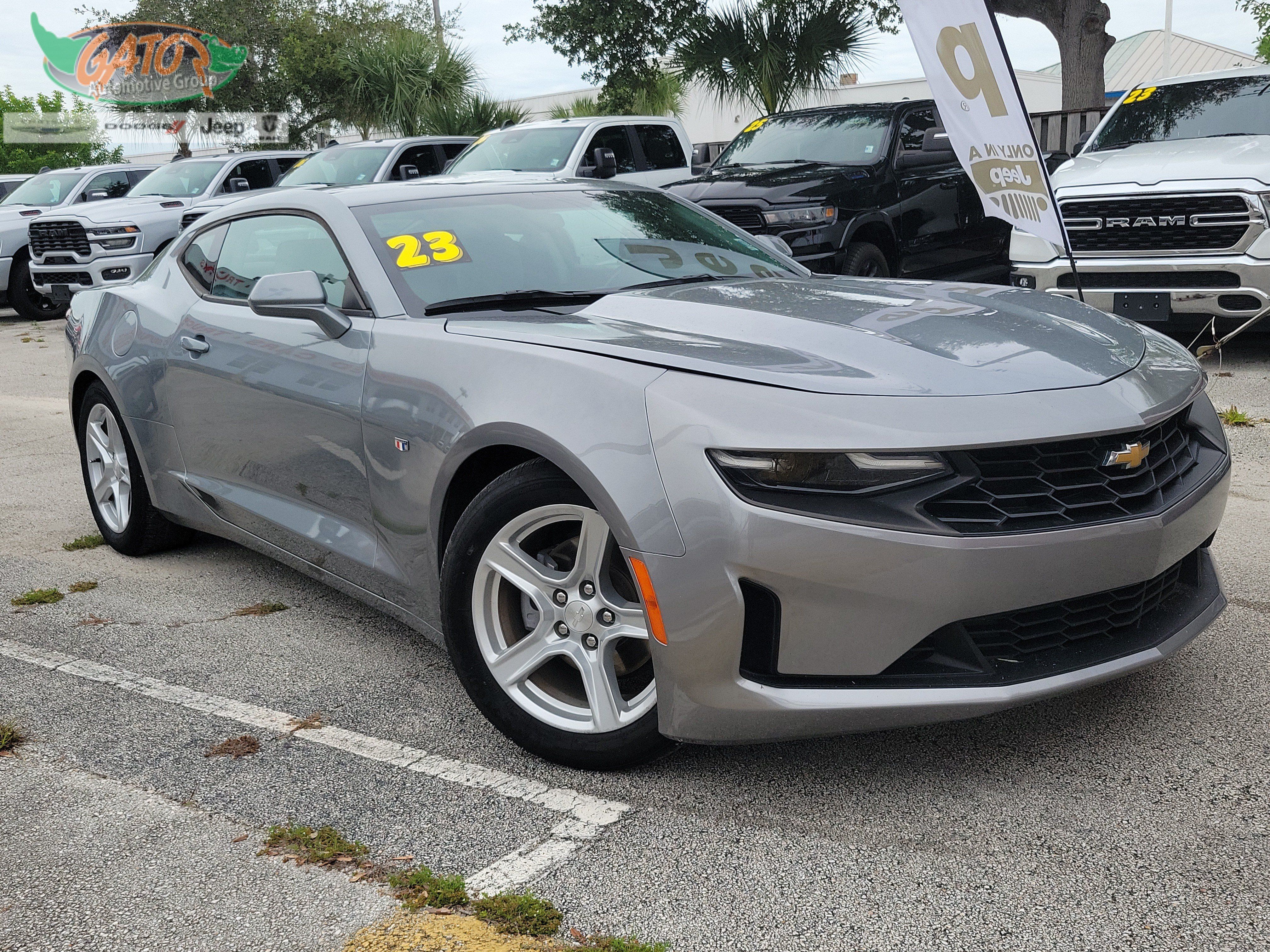 Used 2023 Chevrolet Camaro LT RWD image 1