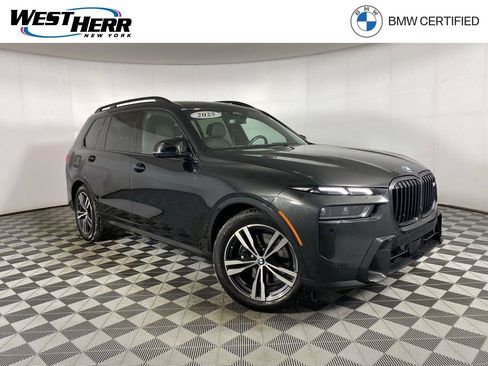 Used 2025 BMW X7 M60i w/ Climate Comfort Package AWD/4WD image 1
