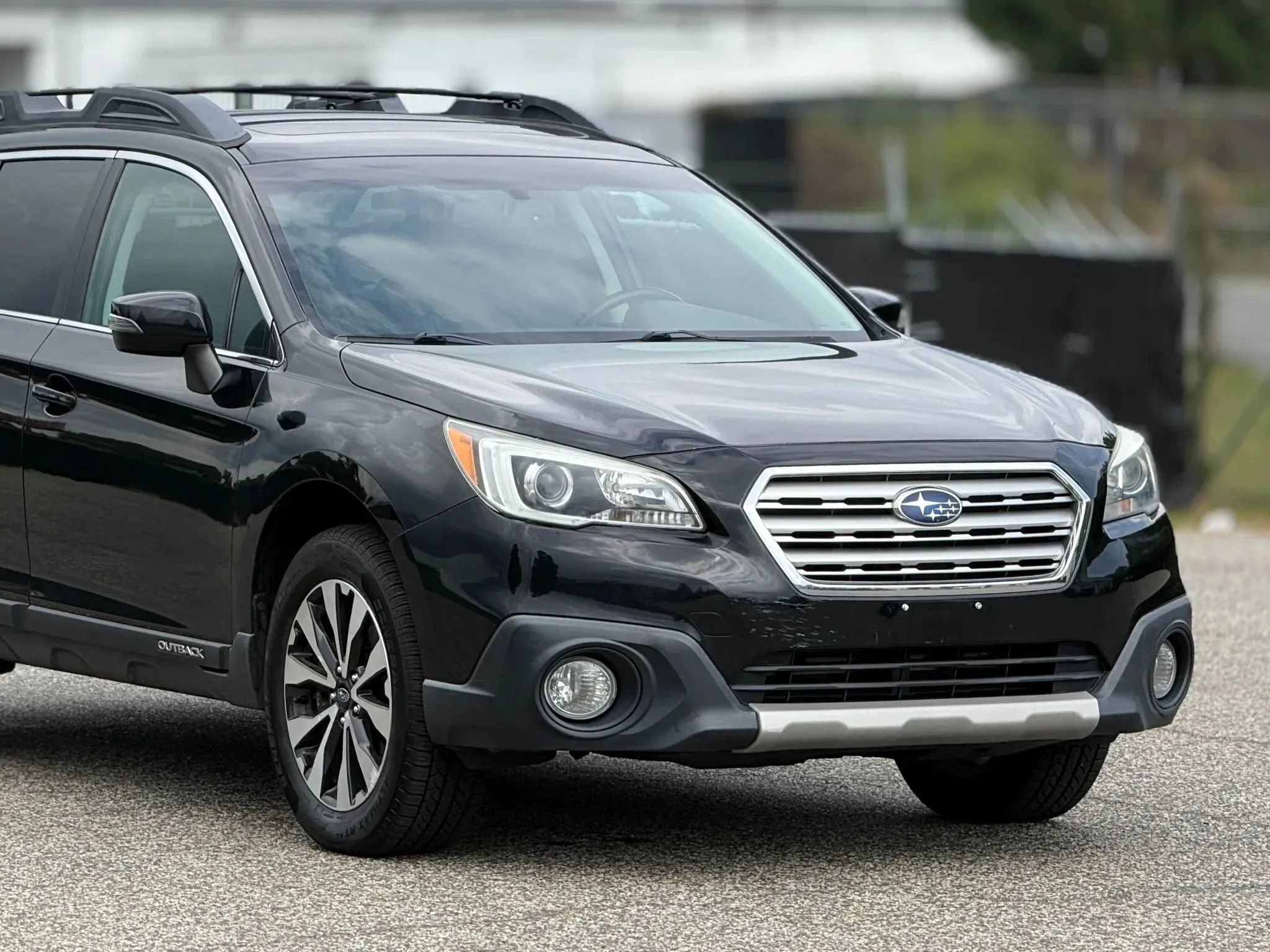 Used 2016 Subaru Outback 2.5i Limited AWD/4WD image 15