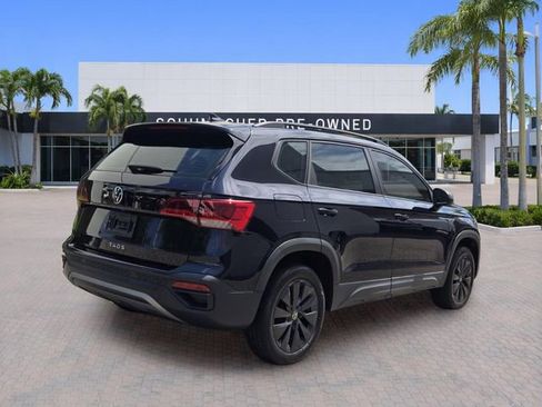 Certified 2023 Volkswagen Taos S FWD image 7
