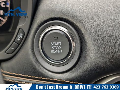 Used 2025 MAZDA CX-90 3.3 Turbo w/ Premium Plus Pkg image 4