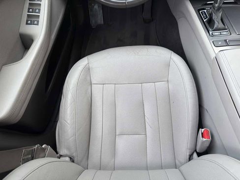 Used 2017 Genesis G80 3.8 image 24