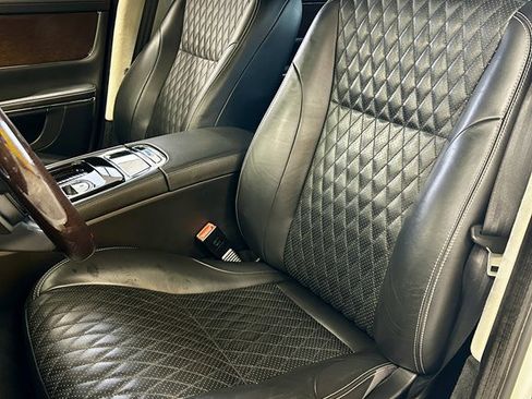 Used 2016 Jaguar XJ L Supercharged image 14