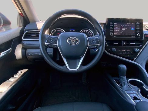 Used 2023 Toyota Camry LE FWD image 6