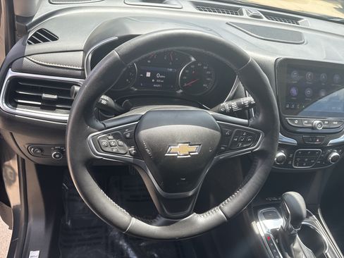 Used 2022 Chevrolet Equinox Premier AWD/4WD image 20