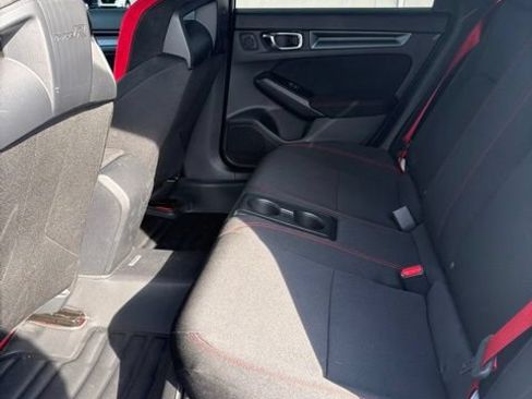 Used 2025 Honda Civic Type R image 10