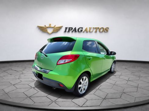 Used 2011 MAZDA MAZDA2 Touring FWD image 7