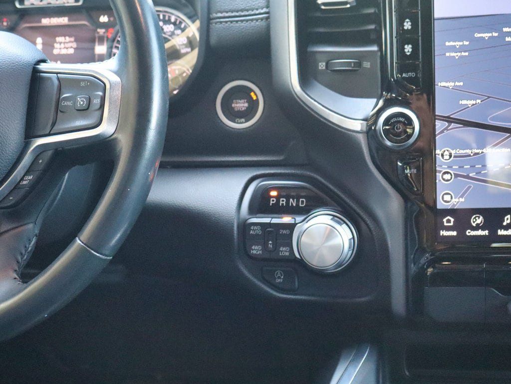 Used 2023 RAM 1500 Laramie AWD/4WD image 37