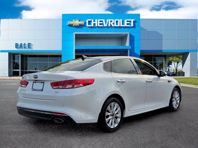 Used 2016 Kia Optima EX w/ Premium Package FWD image 3