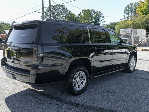 Used 2016 GMC Yukon XL SLE image 12