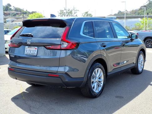 Used 2024 Honda CR-V EX image 4