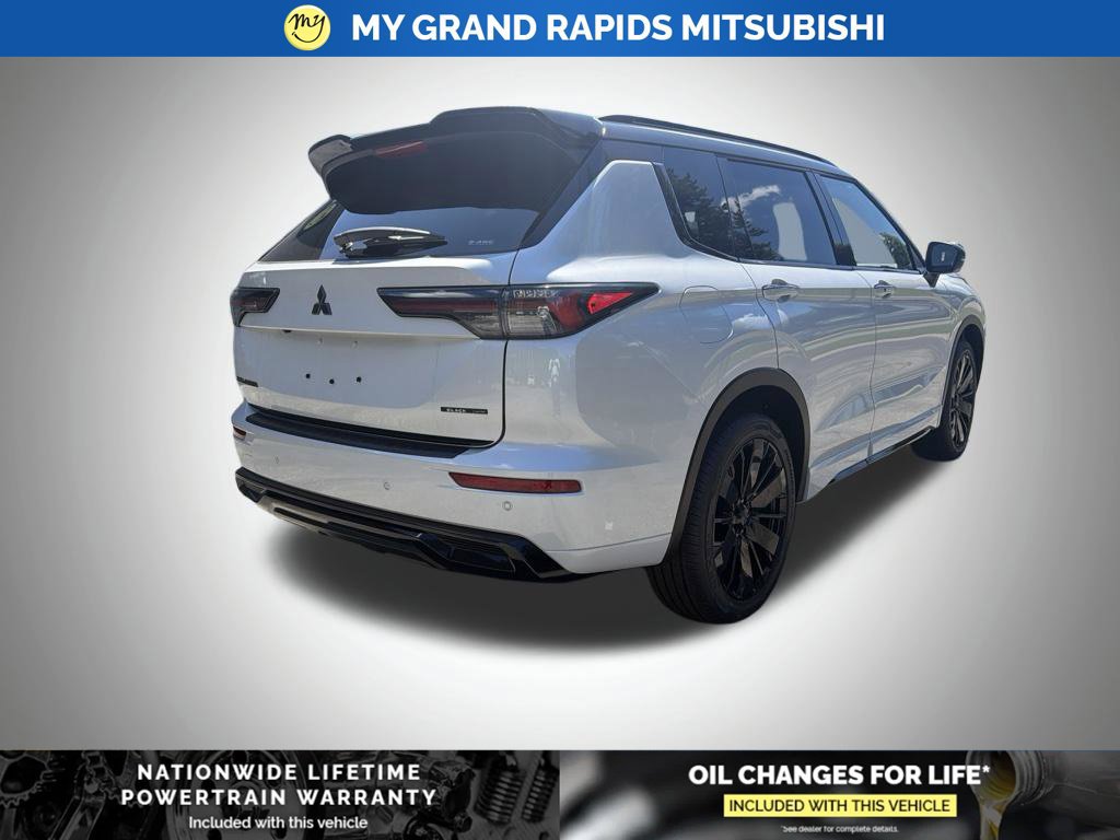 New 2026 Mitsubishi Outlander SEL Black Edition AWD/4WD image 3
