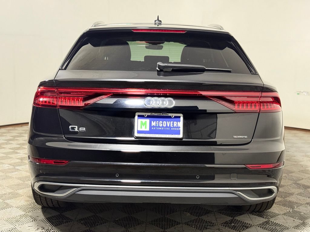Used 2023 Audi Q8 Prestige AWD/4WD image 5