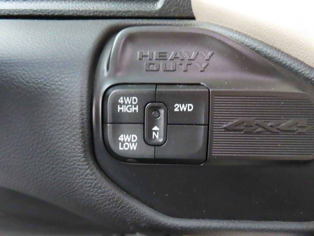 Used 2022 RAM 2500 Laramie AWD/4WD image 42