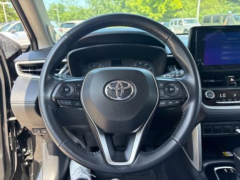 Used 2023 Toyota Corolla Cross LE w/ Moonroof Package AWD/4WD image 26