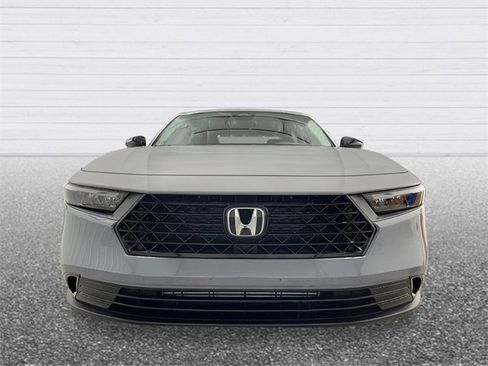 New 2025 Honda Accord SE image 9