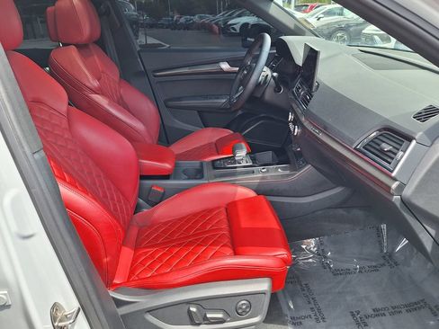Used 2024 Audi SQ5 Premium Plus AWD/4WD image 29