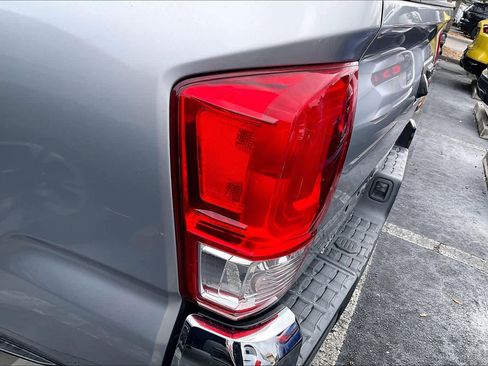 Used 2017 Toyota Tacoma SR5 w/ Tow Package image 28