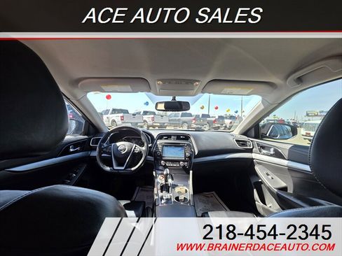 Used 2018 Nissan Maxima 3.5 SV FWD image 11