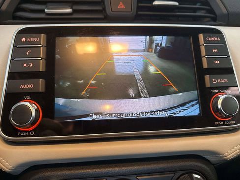 Used 2020 Nissan Versa SV w/ Trunk Package image 26