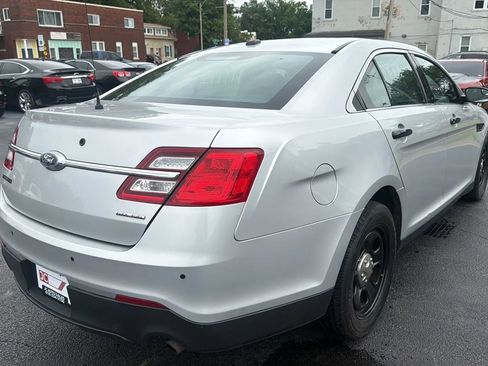 Used 2018 Ford Taurus Police Interceptor FWD image 5
