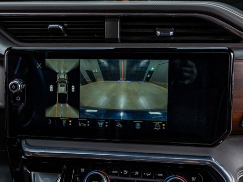 Used 2023 GMC Sierra 1500 Denali Ultimate image 25