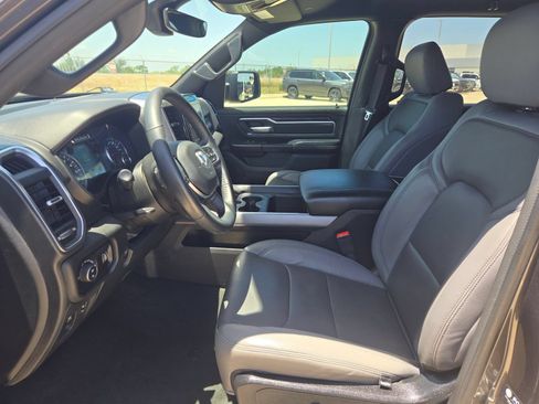 Used 2024 RAM 1500 Lone Star AWD/4WD image 9